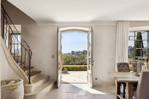 5 chambres Villa à Mougins, France No. 99799 8