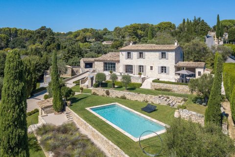 5 chambres Villa à Mougins, France No. 99799 1