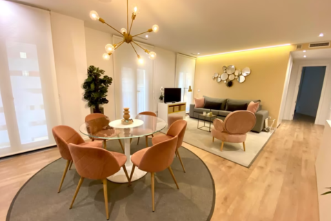 2 bedrooms Apartment in Madrid, Spain No. 99114