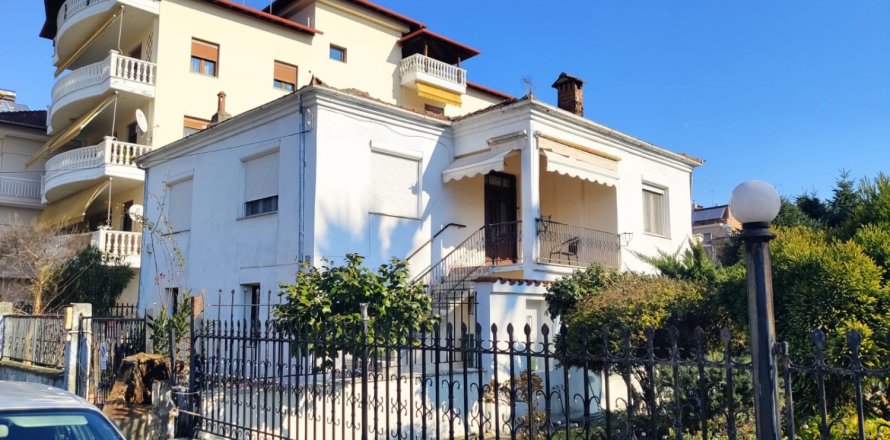 9 rooms Land à Katerini, Greece No. 55676