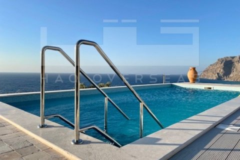 4 bedrooms Villa in Crete, Greece No. 74548 8