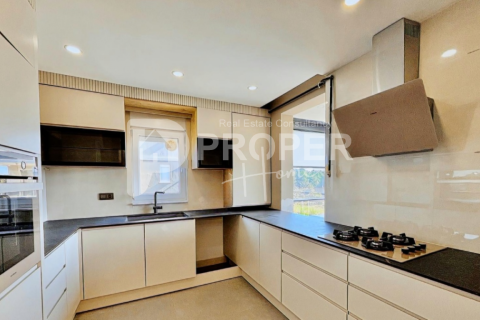 4 rooms Apartment in Thanh Khe, Vietnam No. 22112 4