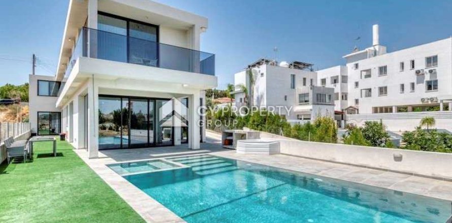 4 dormitorios House en Aradippou, Cyprus No. 29834