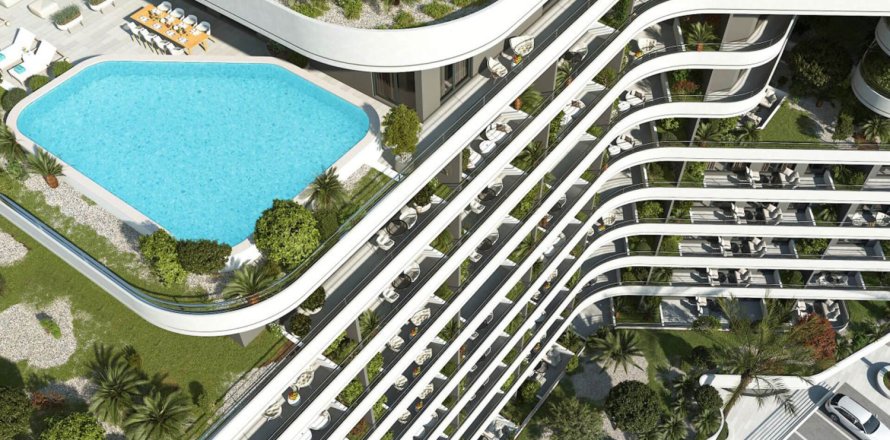 4 bedrooms Penthouse in Bar, Montenegro No. 104668