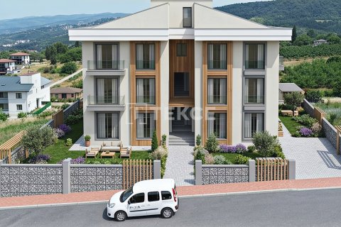 15 chambres Villa à Altinova, Turkey No. 125897