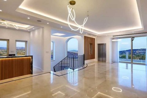 9 bedrooms House in Parekklisia, Cyprus No. 69947 8