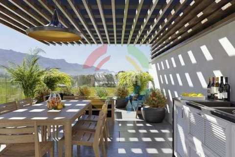 3 bedrooms Penthouse in Mesa Geitonia, Cyprus No. 81792 5