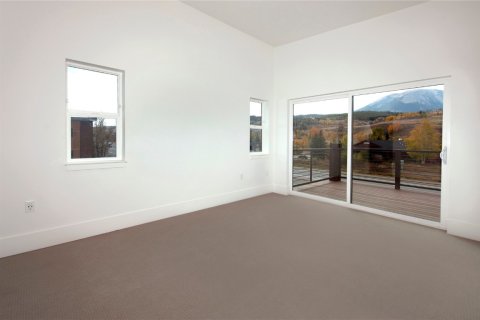 2 bedrooms Condo in Silverthorne, USA No. 69814 4