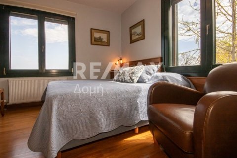 Дом с 4 спальнями в Муреси, Греция №104645 20