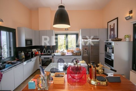 Дом с 4 спальнями в Муреси, Греция №104645 17