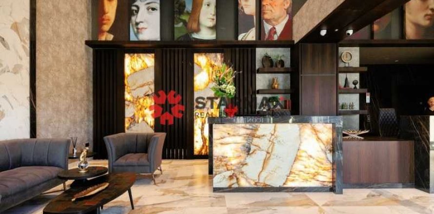 3 bedrooms Apartment in Germasogeia, Cyprus No. 82820