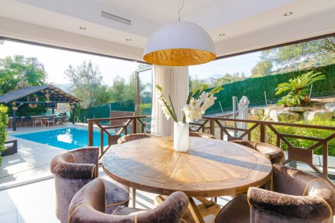 5 bedrooms Villa in Tan Xuan, Vietnam No. 27402 25