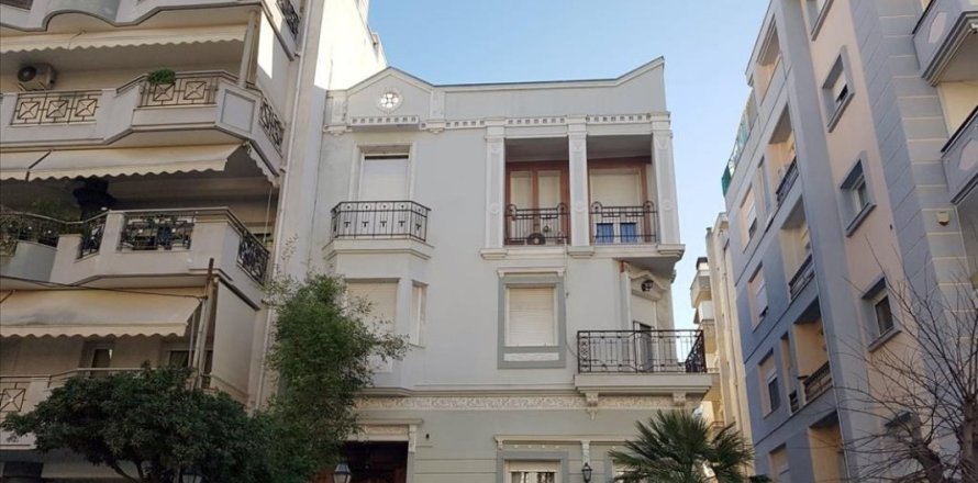 9 bedrooms Villa in Thessaloniki, Greece No. 50148