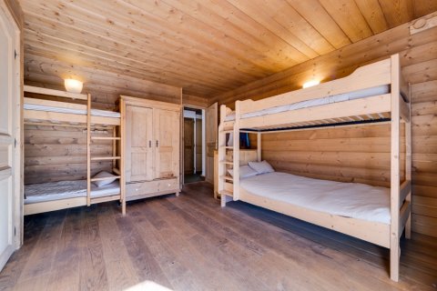 2 bedrooms Apartment in Val-d'Isere, France No. 99907 9