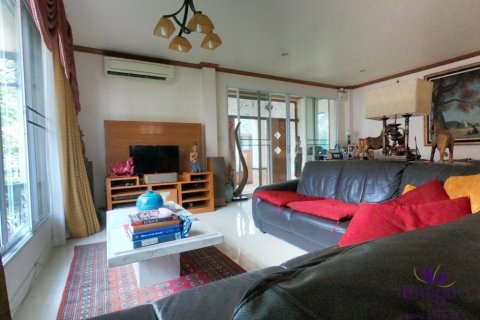 6 bedrooms House in Chiang Mai, Thailand No. 97839 16