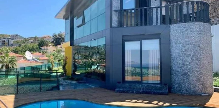 4 chambres Villa à Alanya, Turkey No. 113968