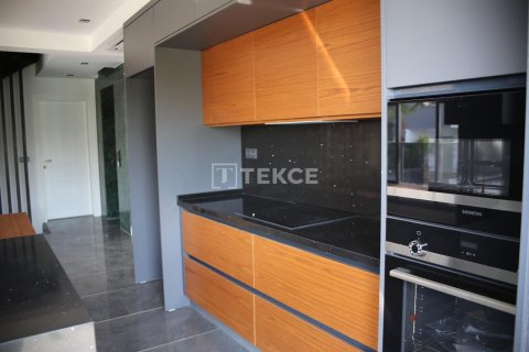 6 bedrooms Villa in Quang Minh, Vietnam No. 73315 25