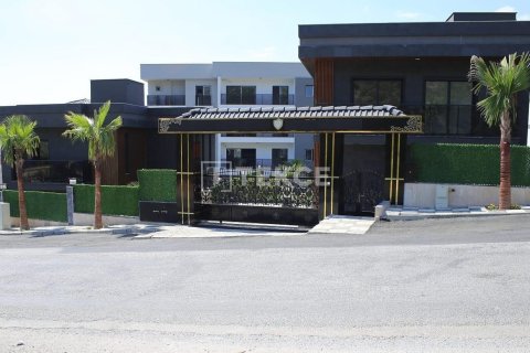 6 bedrooms Villa in Quang Minh, Vietnam No. 73315 2