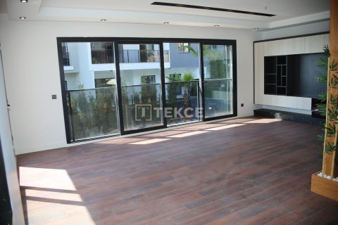 6 bedrooms Villa in Quang Minh, Vietnam No. 73315 21