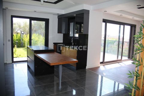 6 bedrooms Villa in Quang Minh, Vietnam No. 73315 24