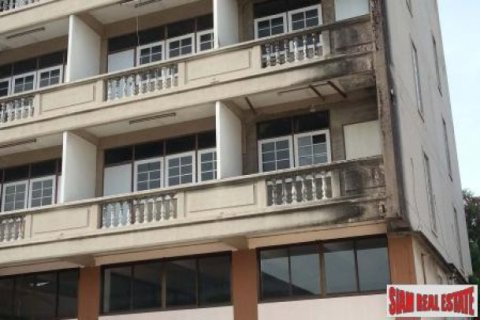 315m² Land in Bangkok, Thailand No. 95757 2