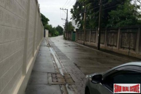 315m² Land in Bangkok, Thailand No. 95757 6