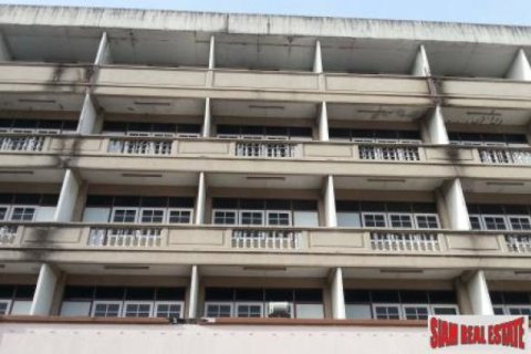 315m² Land in Bangkok, Thailand No. 95757 7