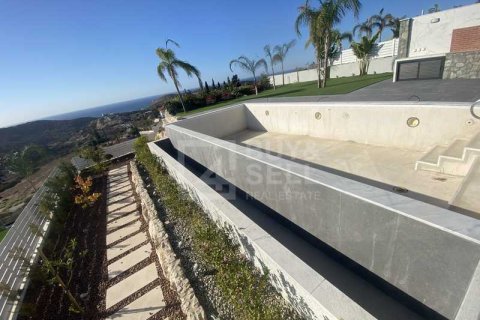 Вилла с 4 спальнями в Пареклисия, Кипр №78368 6