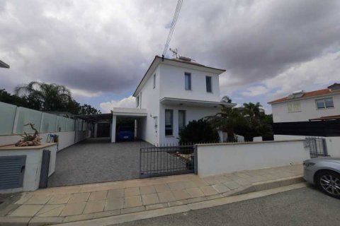 3 dormitorios House en Latsia, Cyprus No. 32030 2