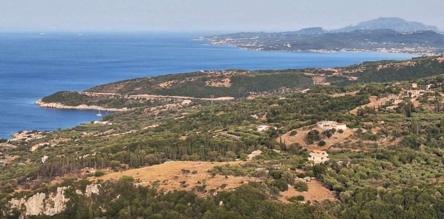 Земельный участок в Закинтос, Греция №74303