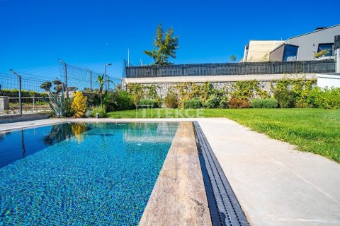 5 bedrooms Villa in Phuong Son, Vietnam No. 73316 6