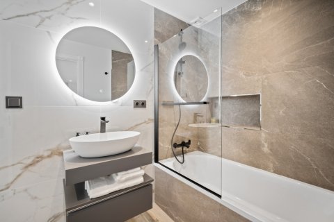 3 bedrooms Office in Tan Xuan, Vietnam No. 27066 8