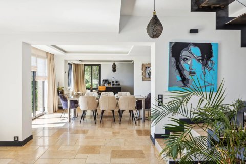 6 bedrooms Villa in Le Tignet, France No. 100248 4