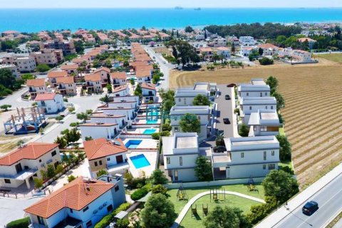 3 bedrooms Villa in Larnaca, Cyprus No. 84448 4