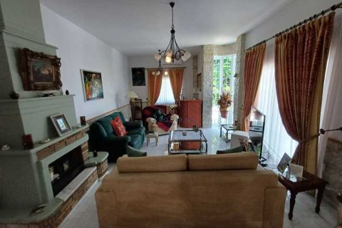 4 bedrooms House in Larnaca, Cyprus No. 46610 5