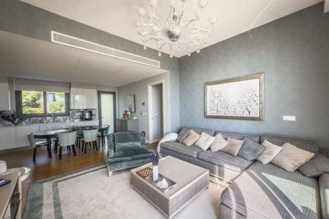 3 dormitorios Apartment en Agios Tychonas, Cyprus No. 79433 2