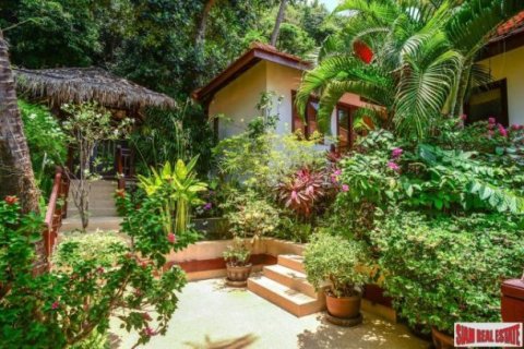 4 bedrooms Villa in Ko Samui, Thailand No. 96254 17