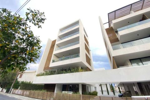 3 dormitorios Penthouse en Mesa Geitonia, Cyprus No. 82152 2