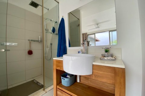 5 bedrooms Villa in Riviere Noire, Mauritius No. 60854 9