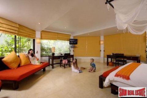 2 bedrooms Apartment in Rawai, Thailand No. 95641 2