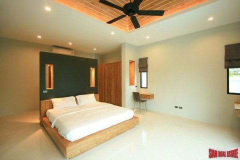 3 dormitorios Land en Chalong, Thailand No. 96390 17