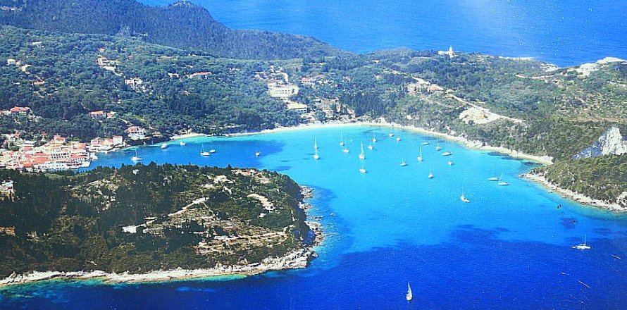 4280m² Land in Corfu, Greece No. 59175