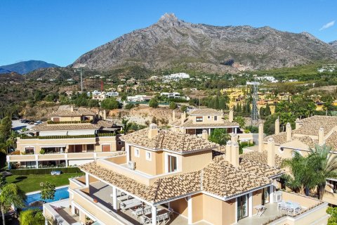 4 dormitorios Duplex en Marbella, Spain No. 27136