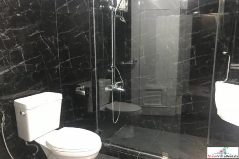 2 bedrooms Villa in Bangkok, Thailand No. 96883 5