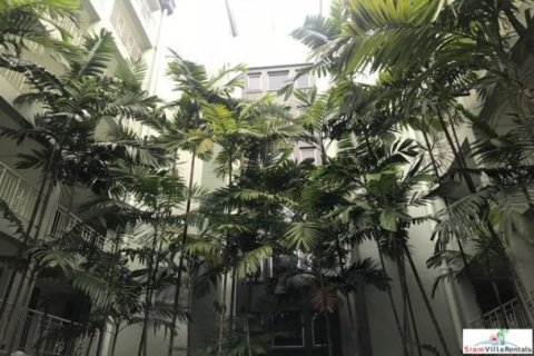 2 bedrooms Villa in Bangkok, Thailand No. 96883 4