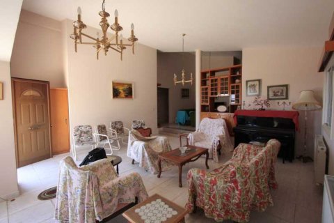 Вилла с 4 спальнями в Эмба, Кипр №84389 2