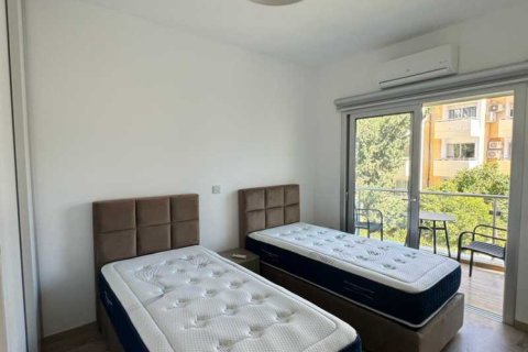 4 bedrooms Apartment in Agios Tychonas, Cyprus No. 72602 2