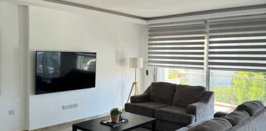 4 bedrooms Apartment in Agios Tychonas, Cyprus No. 72602