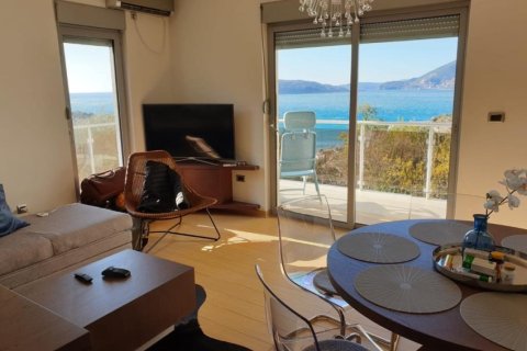 1 bedroom Apartment in Budva, Montenegro No. 66833 3