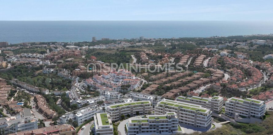 3 bedrooms Penthouse in Mijas, Spain No. 120616